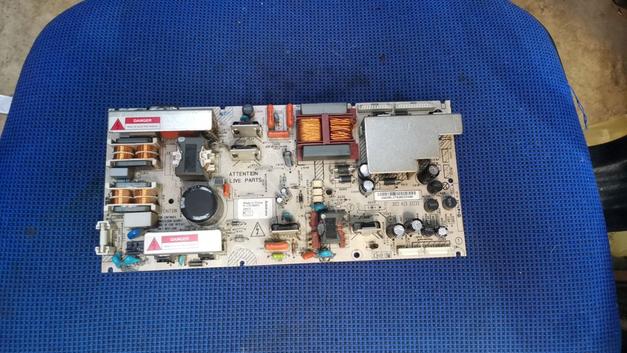 3122 423 32233 (PLCD190P3) блок питания от Philips 32PFL3312S/60, 32PFL5322S/60, 32PFL5332S/60