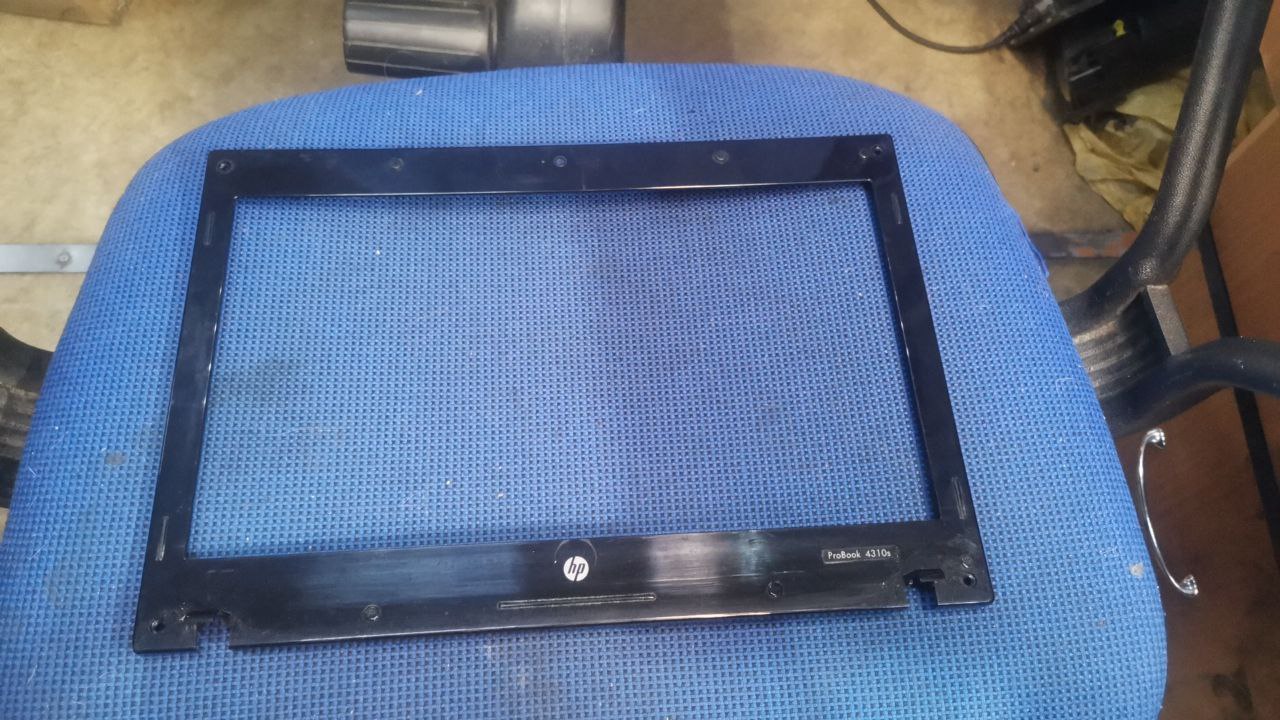 6070B037 1601 G Рамка матрицы от HP ProBook 4310s